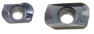 右：QMミルチップ　左：QMマックスチップ