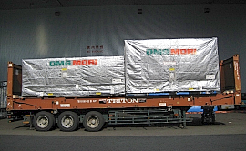 150926DMG森1 フラットトラックコンテナに積載された荷姿