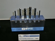 161219top3 SGSのソリッドエンドミルもなかなか面白い工具だった。
