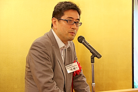 あいさつする片岡 経産省産業機械課長