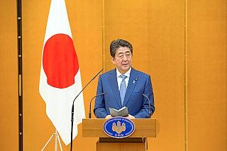 180205ものづくり日本大賞 1月22日に内閣総理大臣賞の表彰式・祝賀会が行われた。あいさつをする安倍総理
