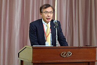 180312top1 現況報告をする秋山執行役員兼国内営業部部長