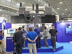 工程集約を可能にした「MP-2618（5C）」