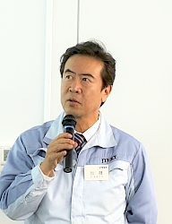 191126jtekt1 説明する加藤常務