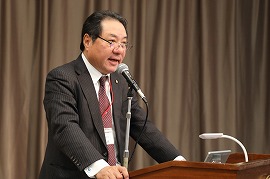 200225岡本2 説明をする石井社長
