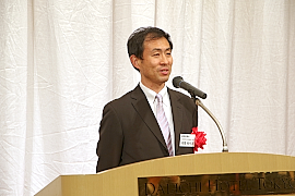 150129輸入2 あいさつする佐脇経産省産業機械課長