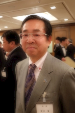 161219日工販2 冨田会長