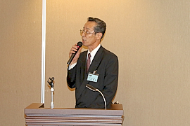 151123top2 概況を説明する小泉取締役営業本部長