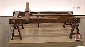 191111top3 紀元前から工作機械があったとは! 写真は古代エジプト時代のもの(レプリカ)