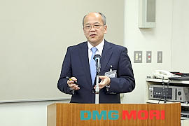 180413DMG森精機4 説明をする酒井部長