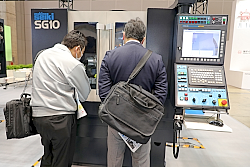 小径から中径工具を高精度に安定して生産する「SG10」