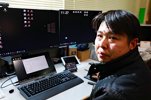 200330top11 「全員がお互いを尊重し補う文化が強み」と鈴木工場長